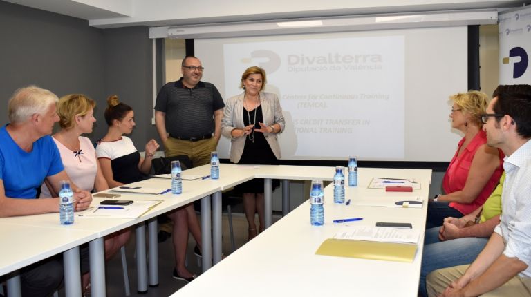 Divalterra muestra su experiencia en proyectos europeos a un grupo de lituanos expertos en inserción laboral